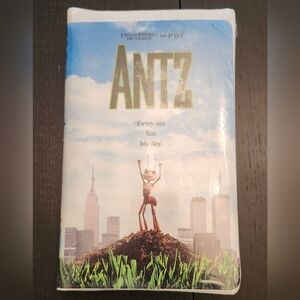 New Sealed Antz Movie DreamWorks‎ VHS TAPE 1998 Vintage Rare